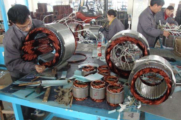西安西瑪電機技術(shù)人員與您分享電機大修后的影響。